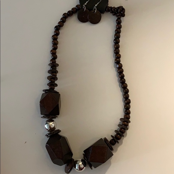 beaded necklace and earring sets all four sets for $15 - Picture 5 of 8